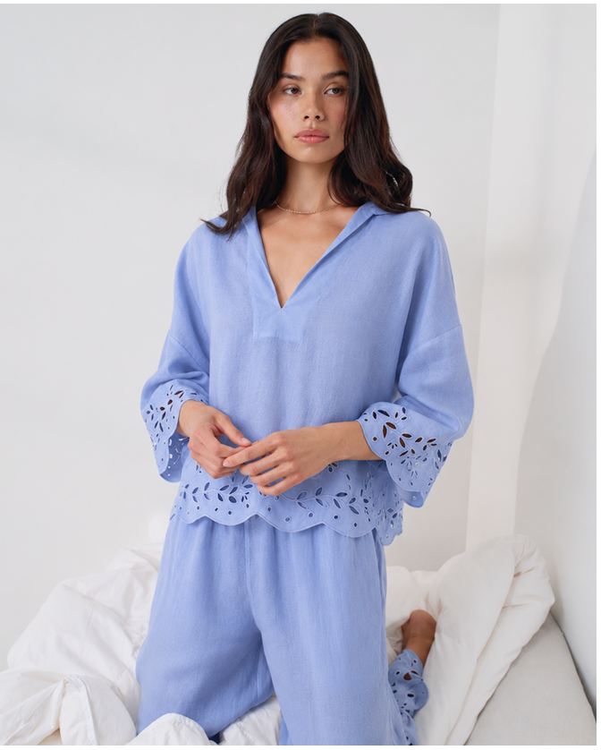 linen long sleeve top, blue, set shown with pants 
