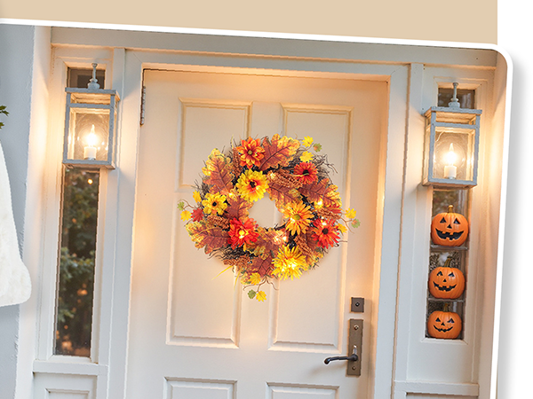 Autumn daisy maple leaf hanging wreath £17.99