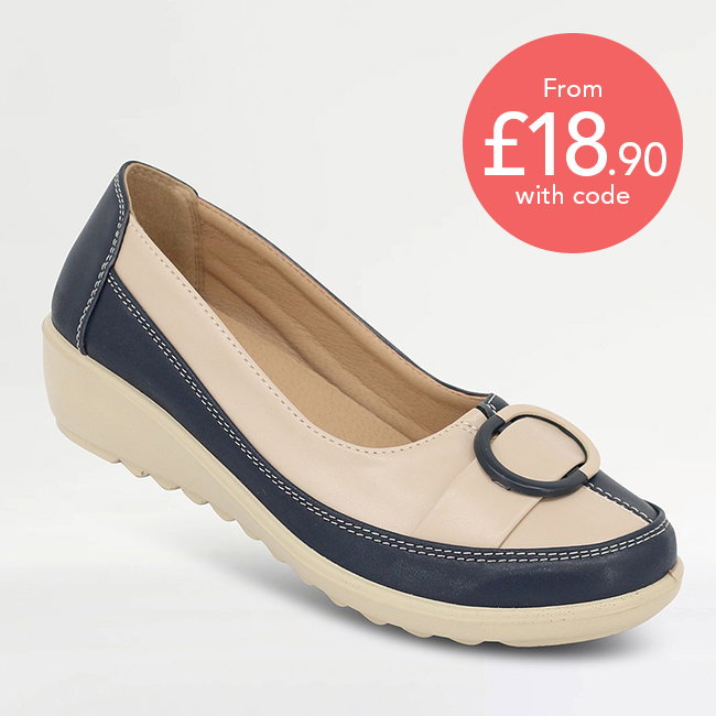 Wide EE Fit Two Tone Shoe - LJ941