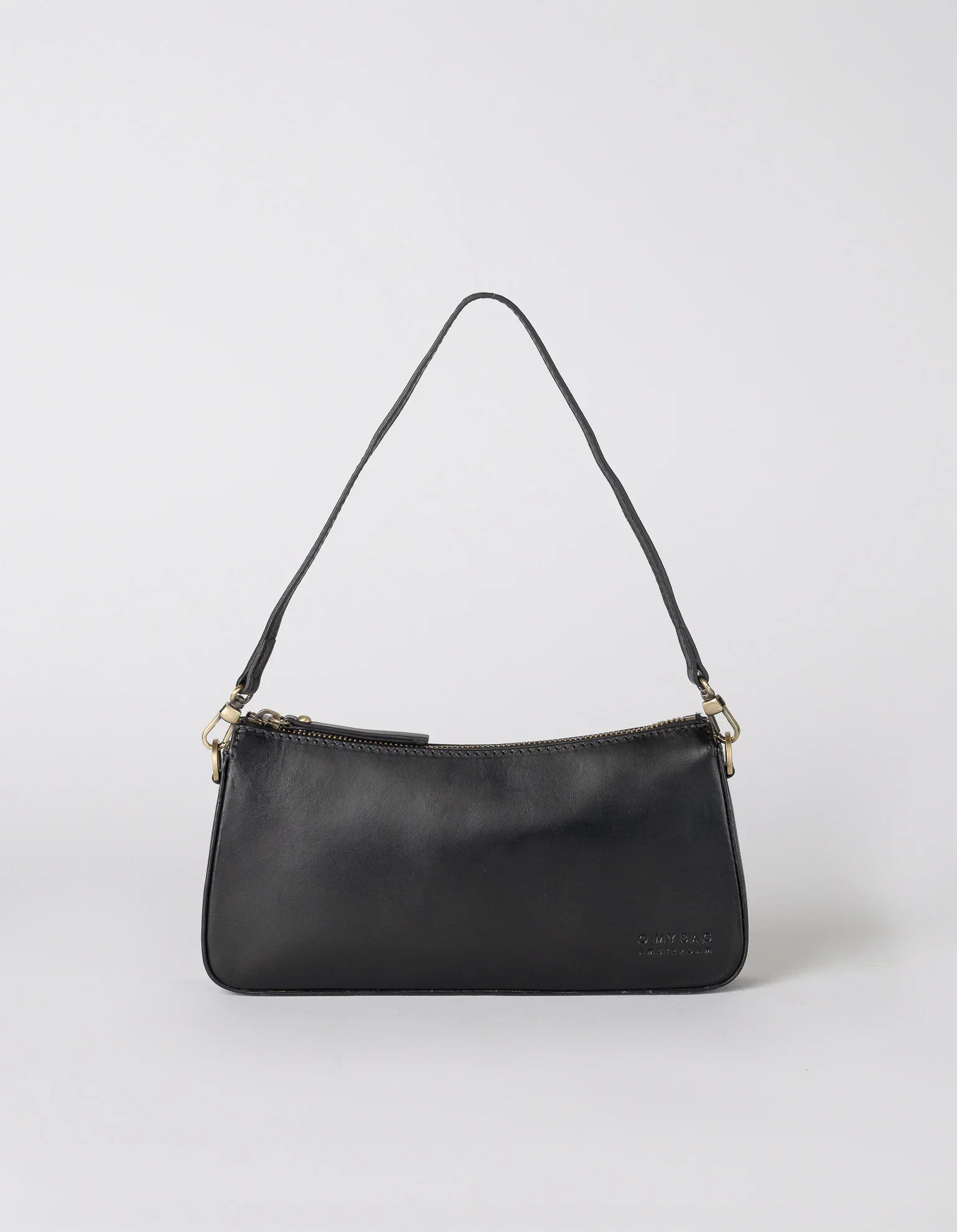 Image of Taylor - Black Classic Leather
