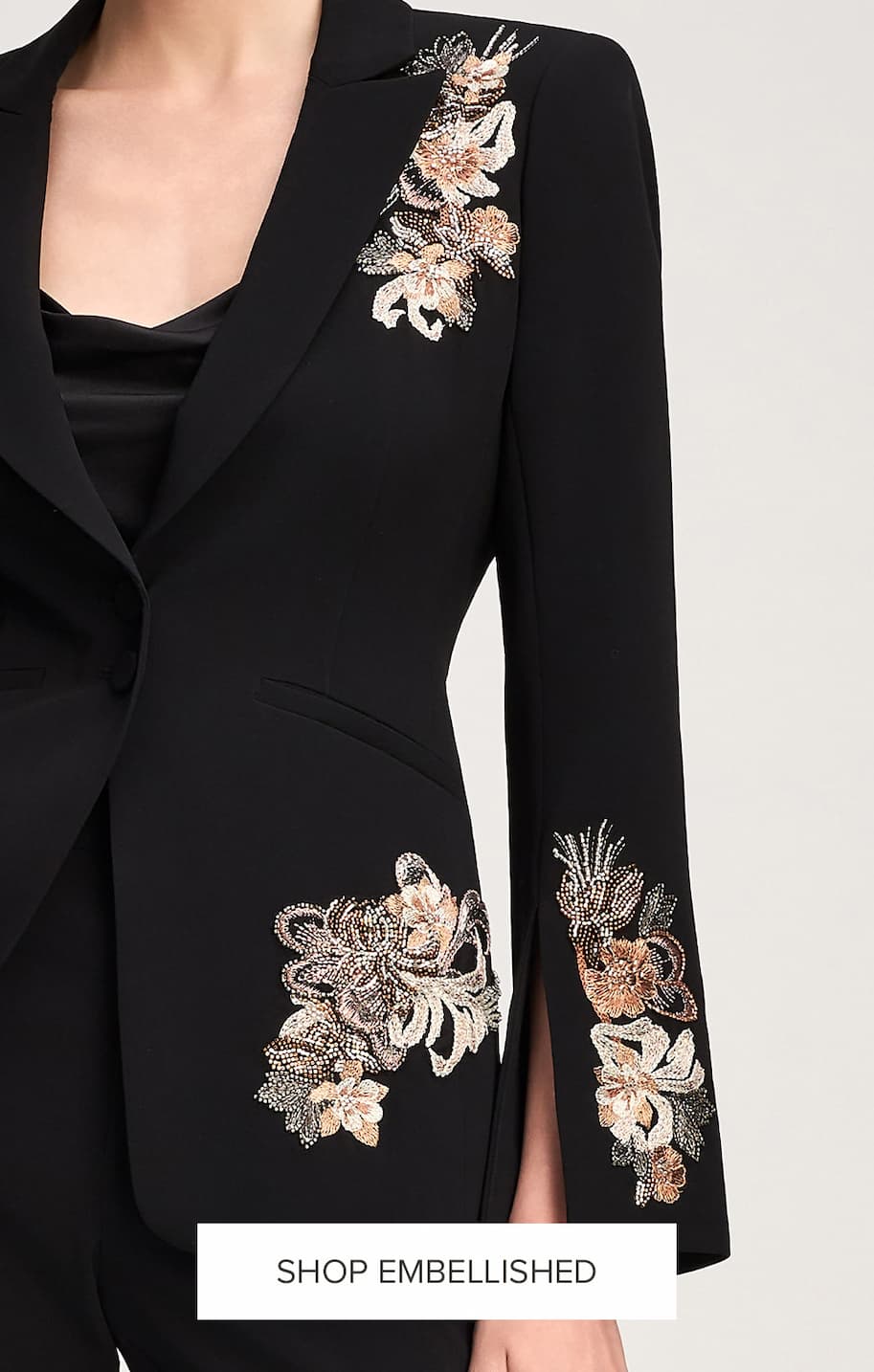 https://cinqasept.nyc/collections/embellished-suiting-sets