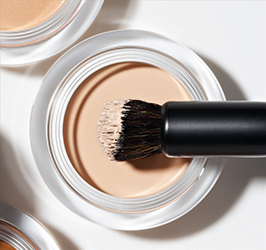 SHOP COMPLEXION