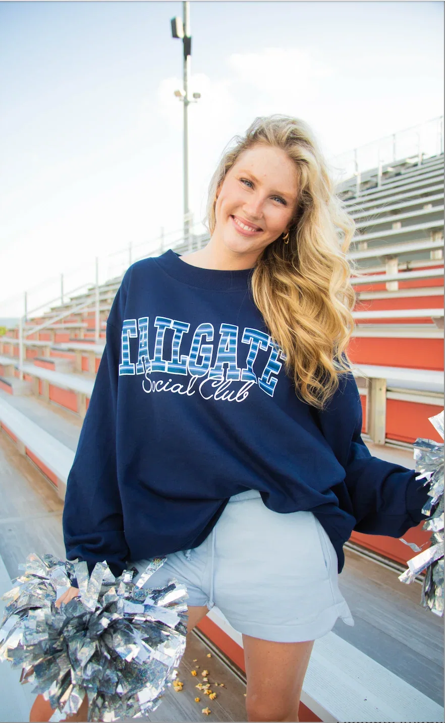 Image of friday + saturday: tailgate social club mock neck - navy