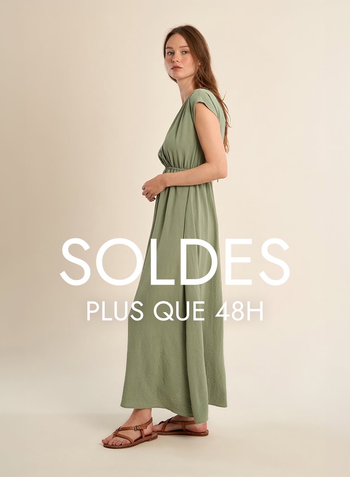 Robe longue avec taille élastiquée