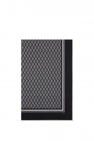 Asymmetrical Rhombus Scarf Black