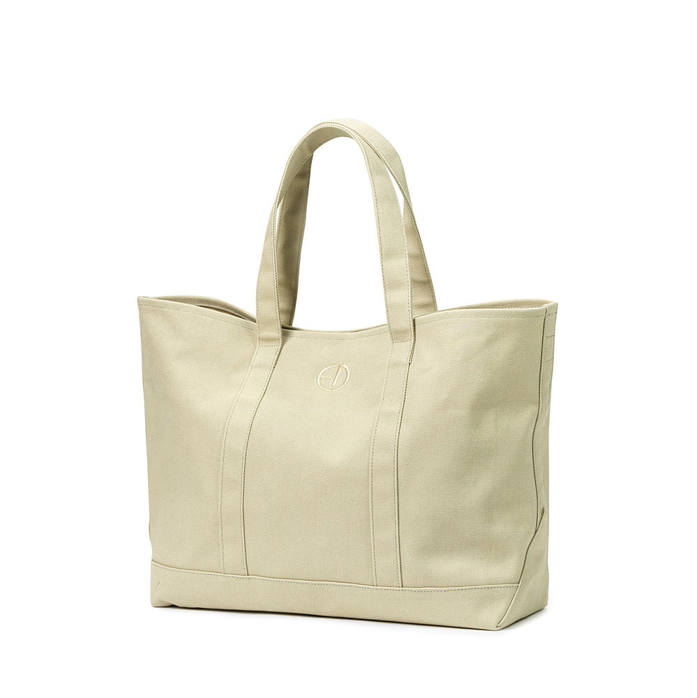 Image of Changing Bag Tote - Pure Khaki