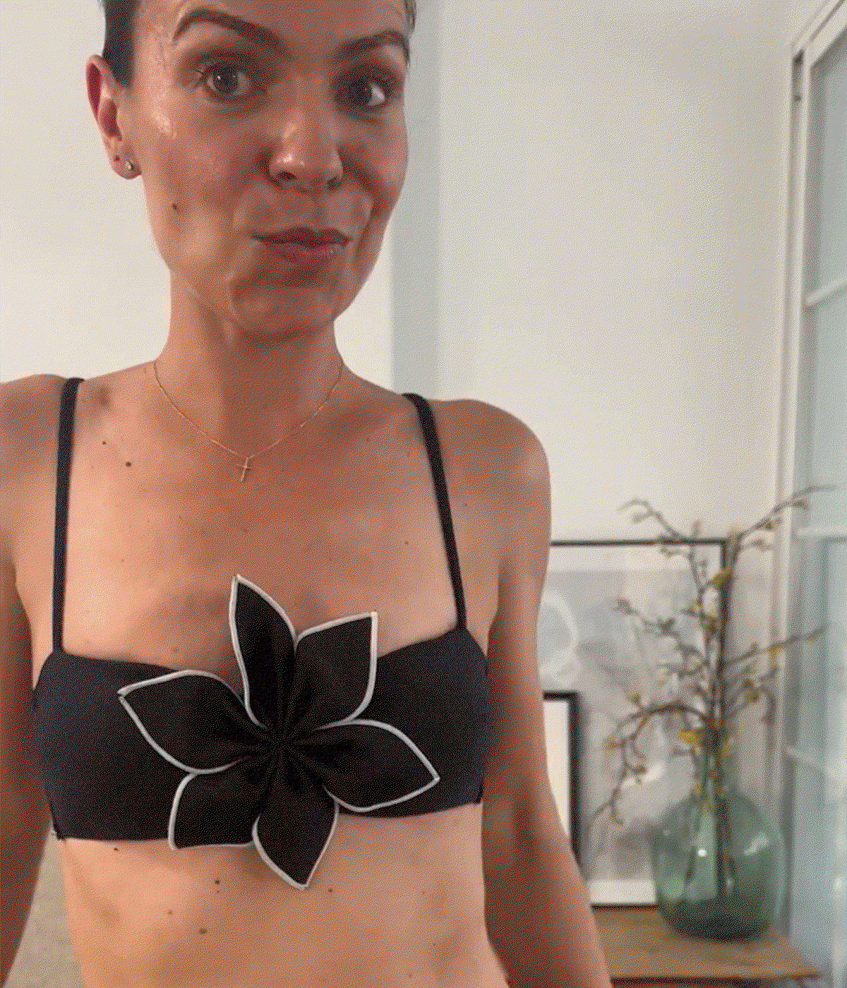 YSABEL MORA | VISTO EN REDES