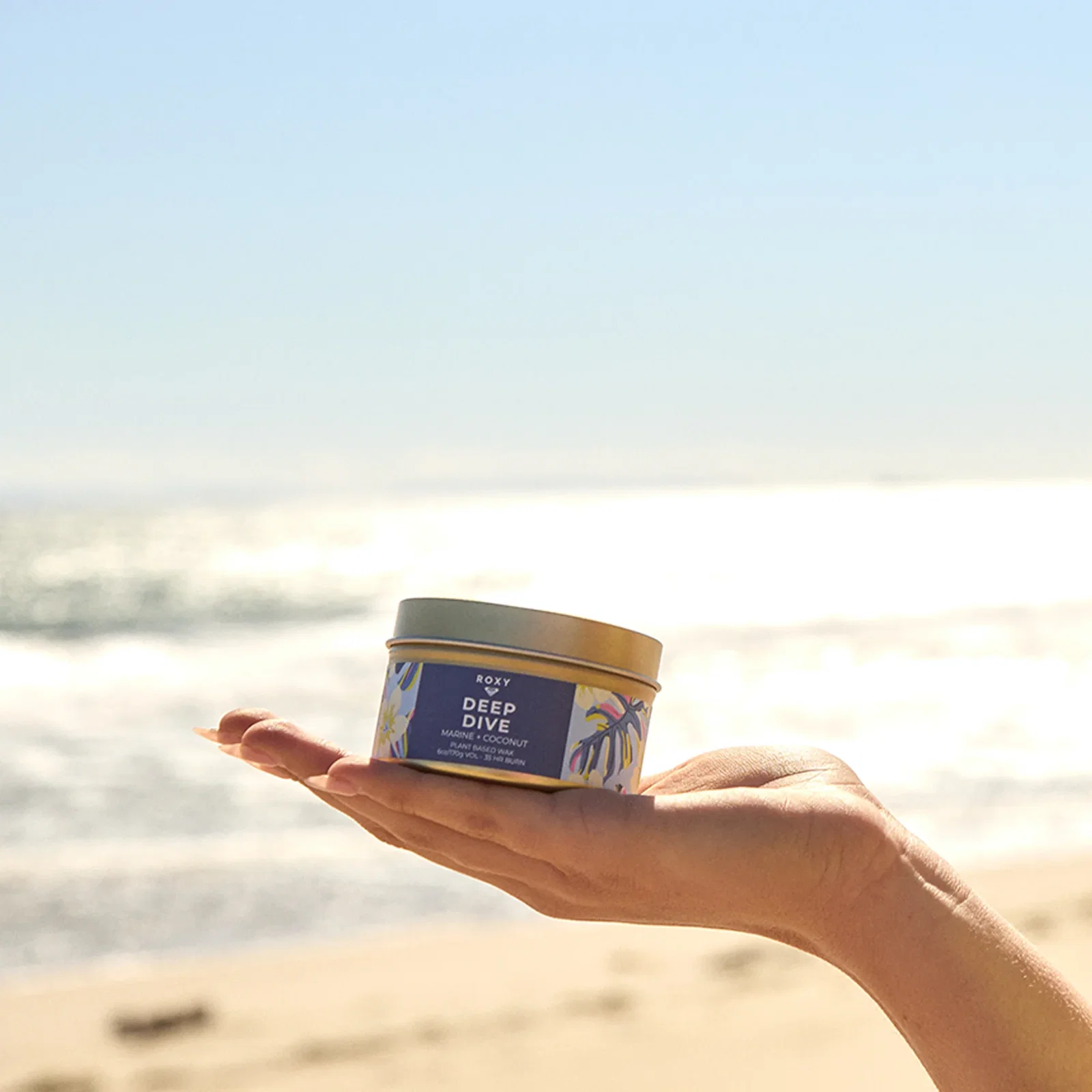 Image of Deep Dive Palm Tin Candle