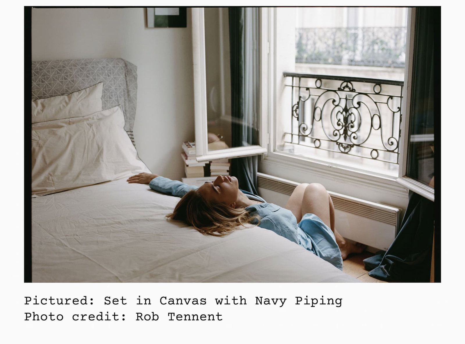 Pictured: Set in Canvas with Navy Piping, Photo credit: Rob Tennent