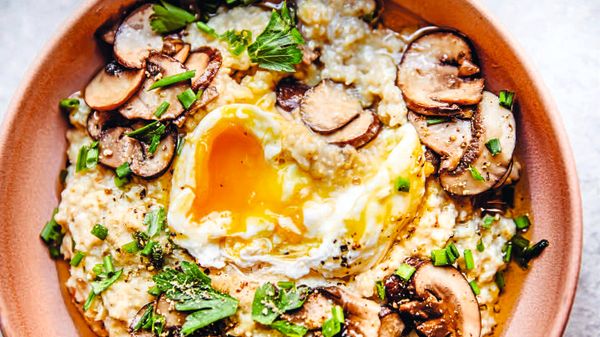 Porridge salé champignon et oeuf poché