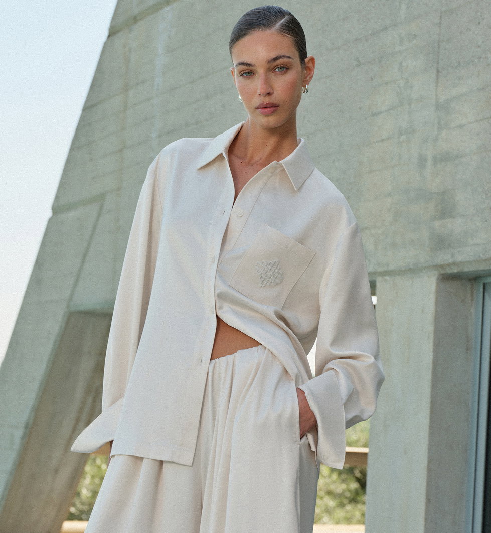 TIE BACK SATIN SHIRT