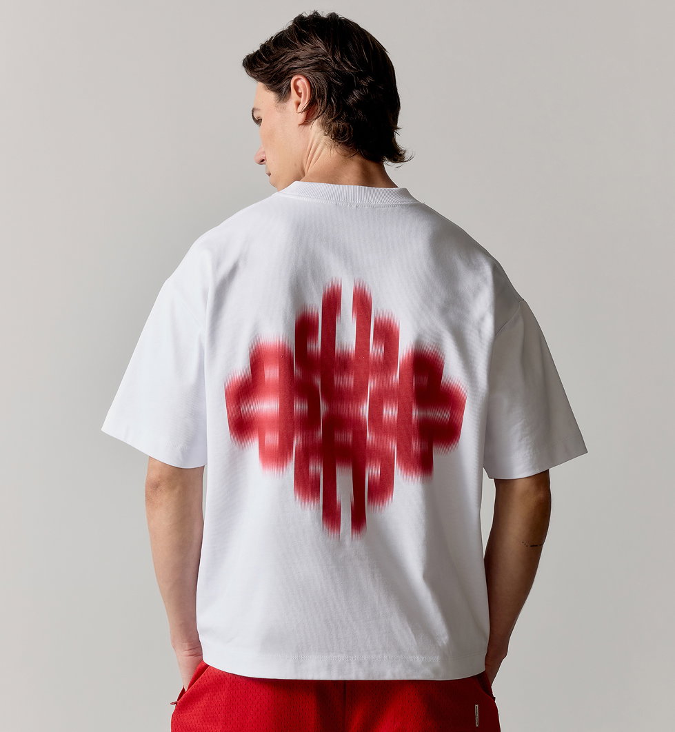 MOTION BLURRED EMBLEM T-SHIRT