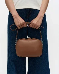 Gratha Shoulder bag