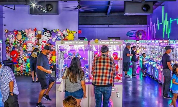 Largest Claw Machine in America - Arcade Credits for Kawaii Klaws, CA