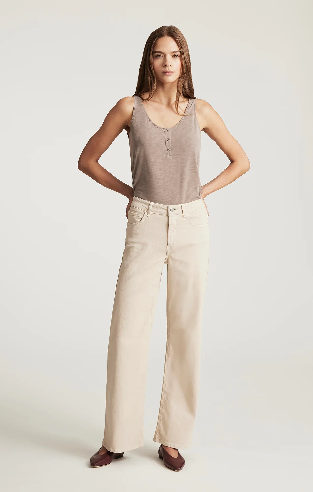 Image of ALENA WIDE LEG IN CHAMPAGNE FLEX BLUE