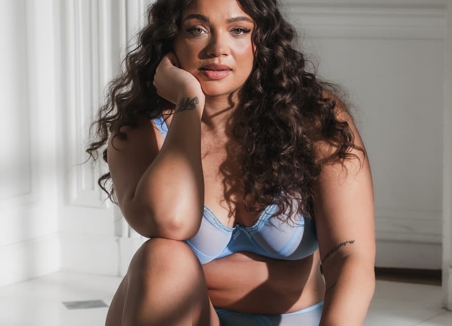Lightstyle Scallop Plunge Bra Light Blue/Silver