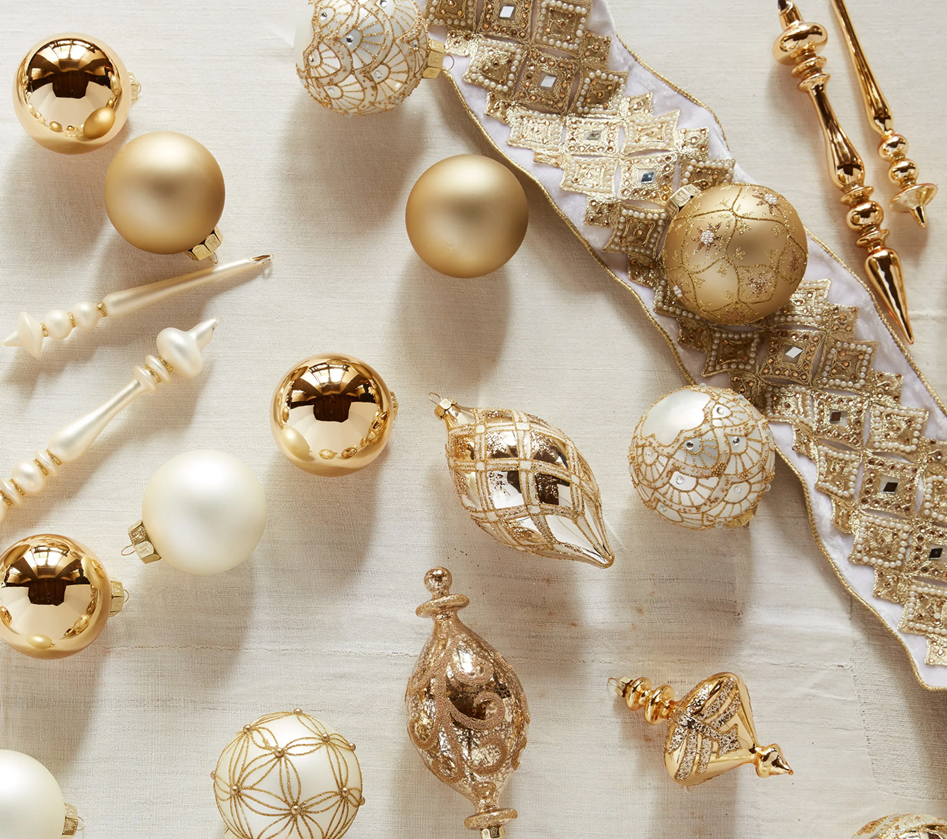 Gold Gilded Glory Main Christmas Ornament Set