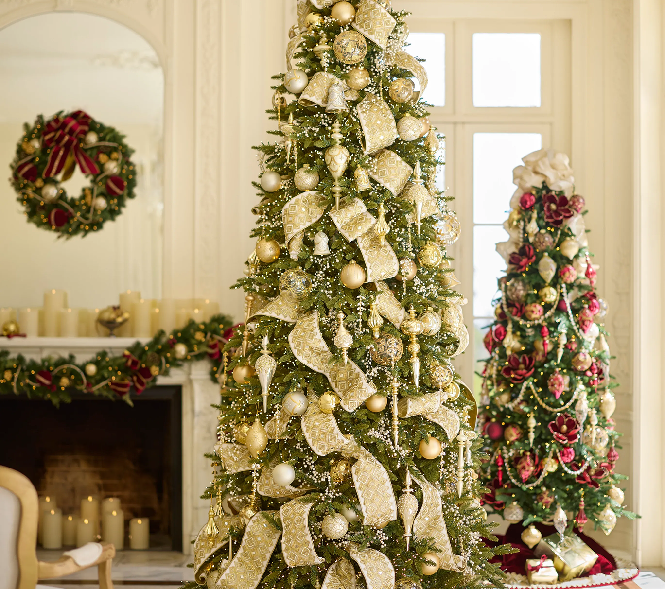 Gilded Glory Decorated Tree