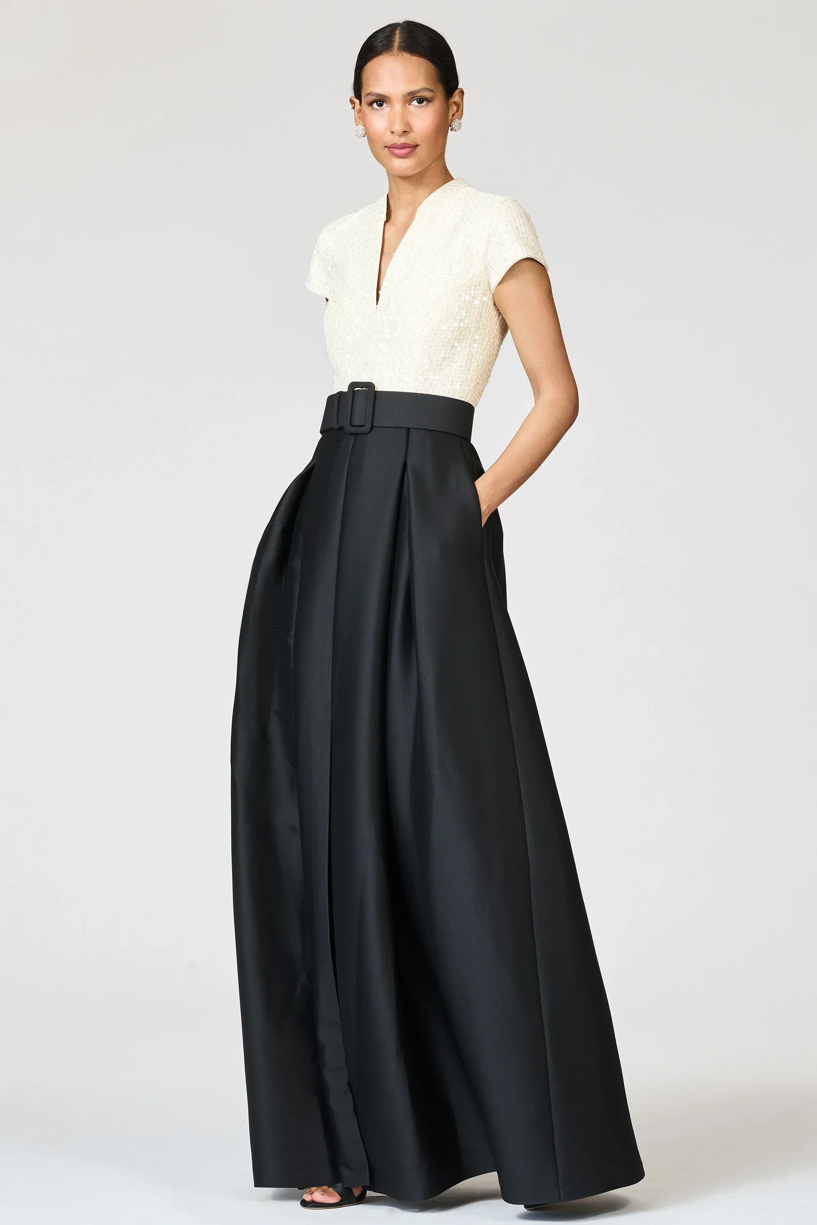 Image of ARDEN GOWN - MOONLIGHT/BLACK