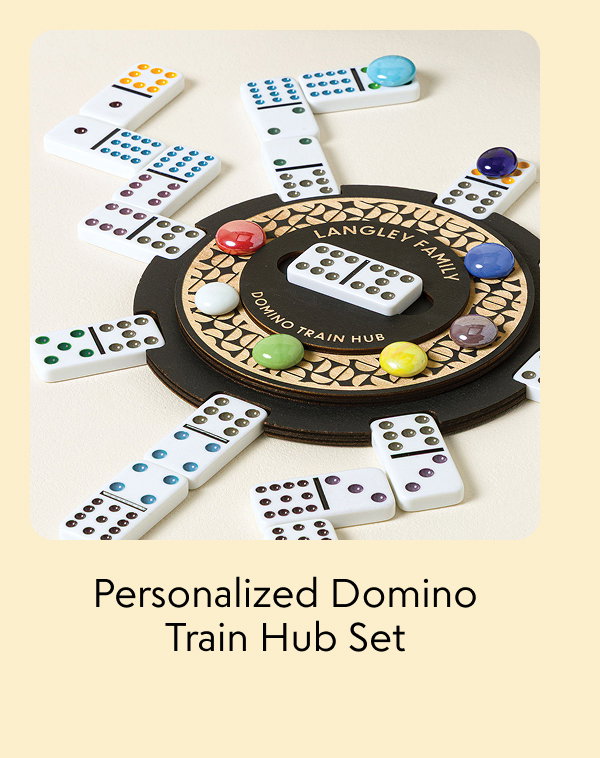 personalized-domino-train-hub-set