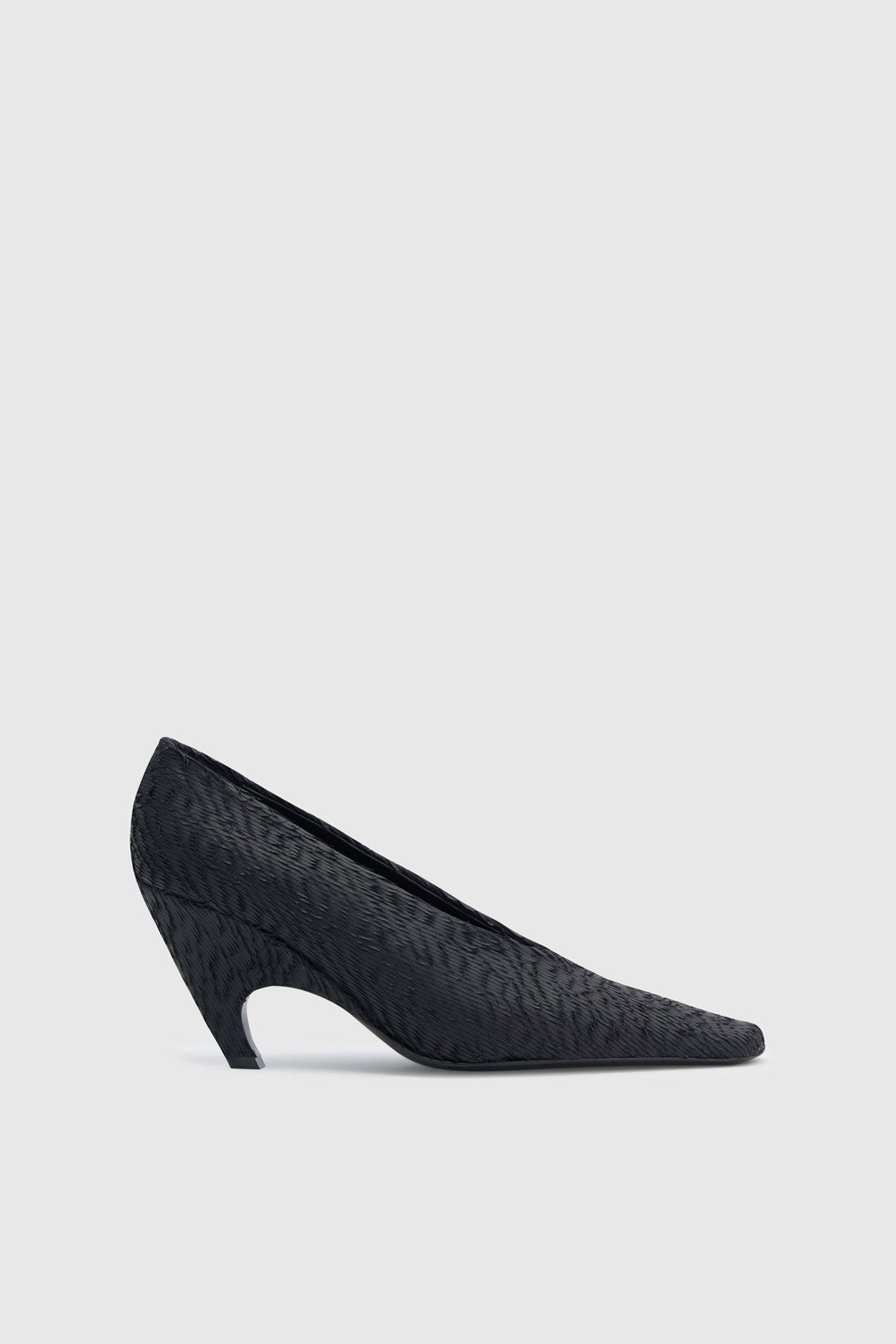 Wave Textured Pump