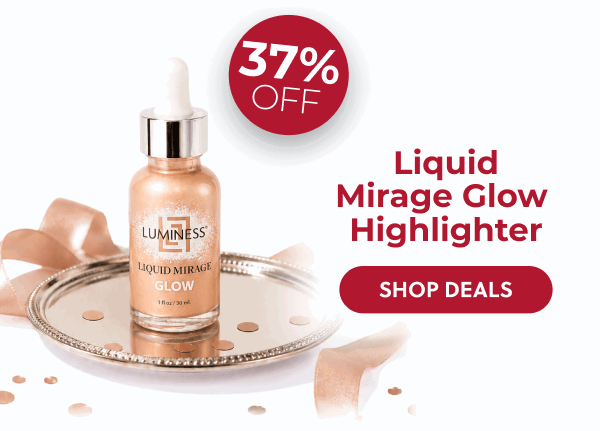 LIQUID MIRAGE GLOW HIGHLIGHTER: Create the perfect radiant base before the festivities begin.