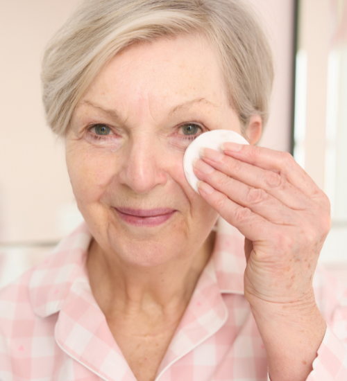 Tricia Shares: Why eye makeup remover is great for mature skin How to remove your eye makeup thoroughly