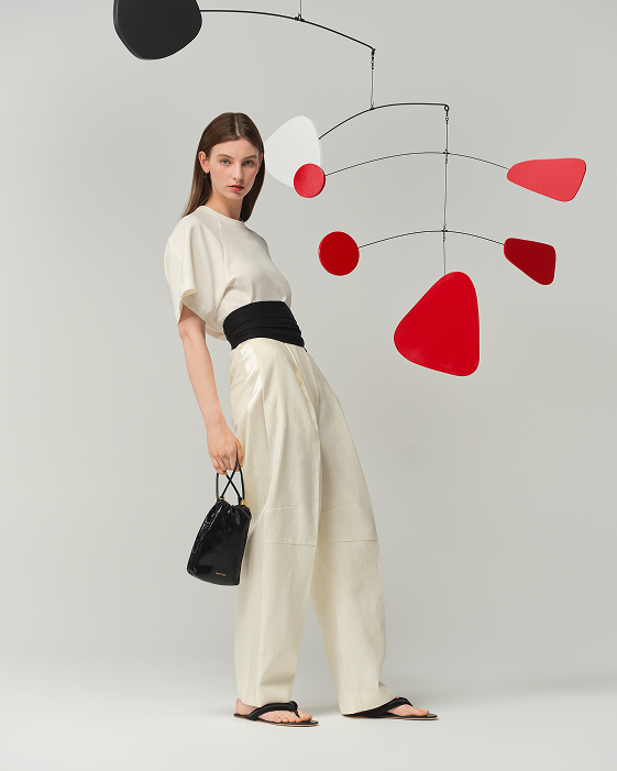 EXPLORE NEW ACCESSORIES
