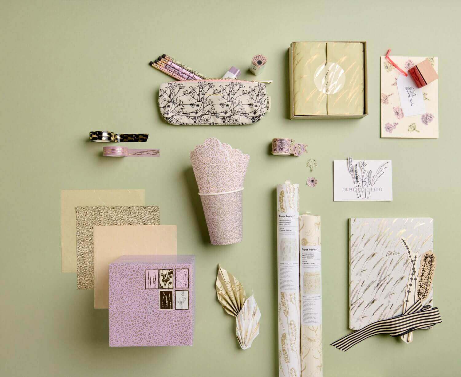 Papier, Partyartikel und Etui aus der neuen Kollektion in the Meadow