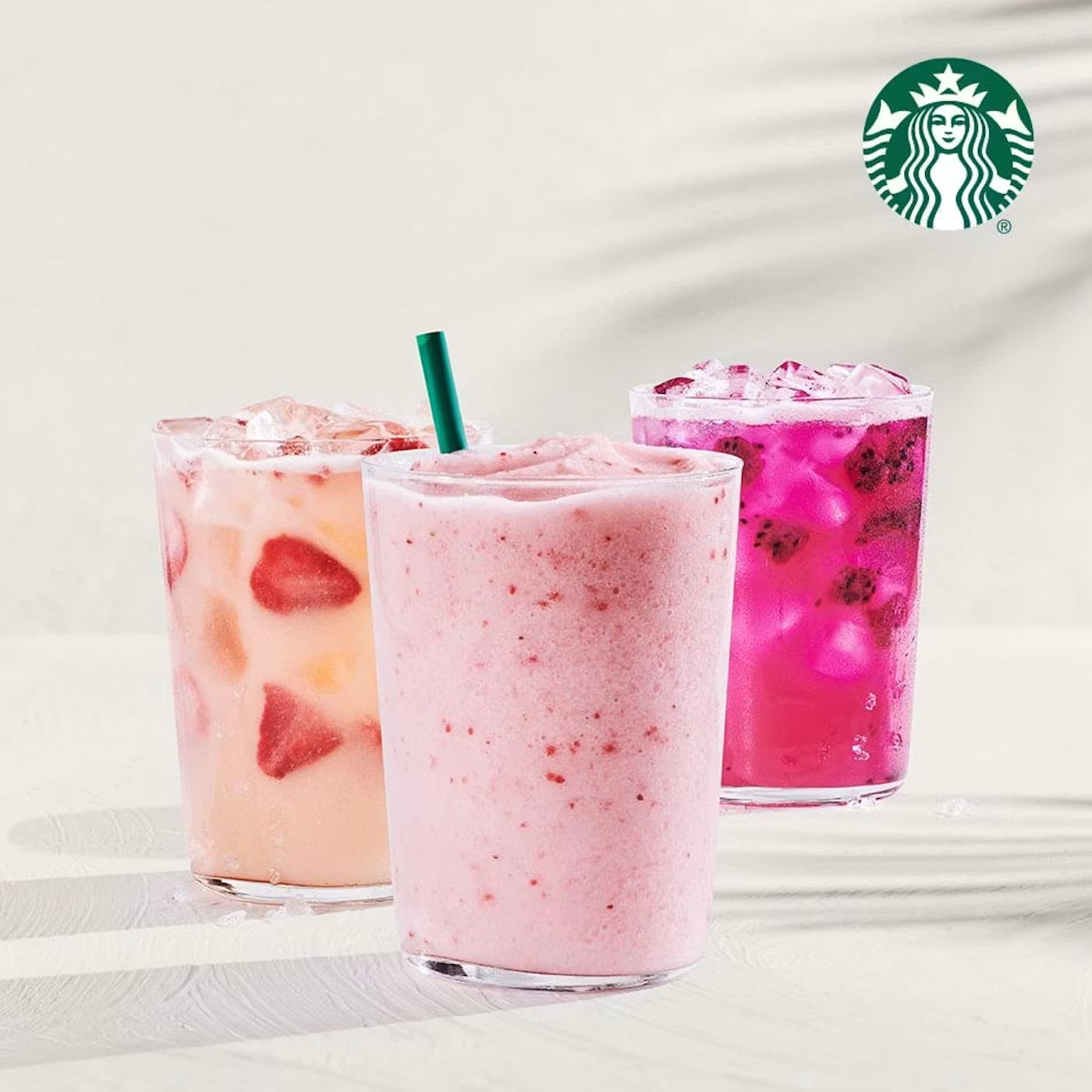 I Tried Starbucks' Pink Blended Energy Refreshers & I Have Thoughts