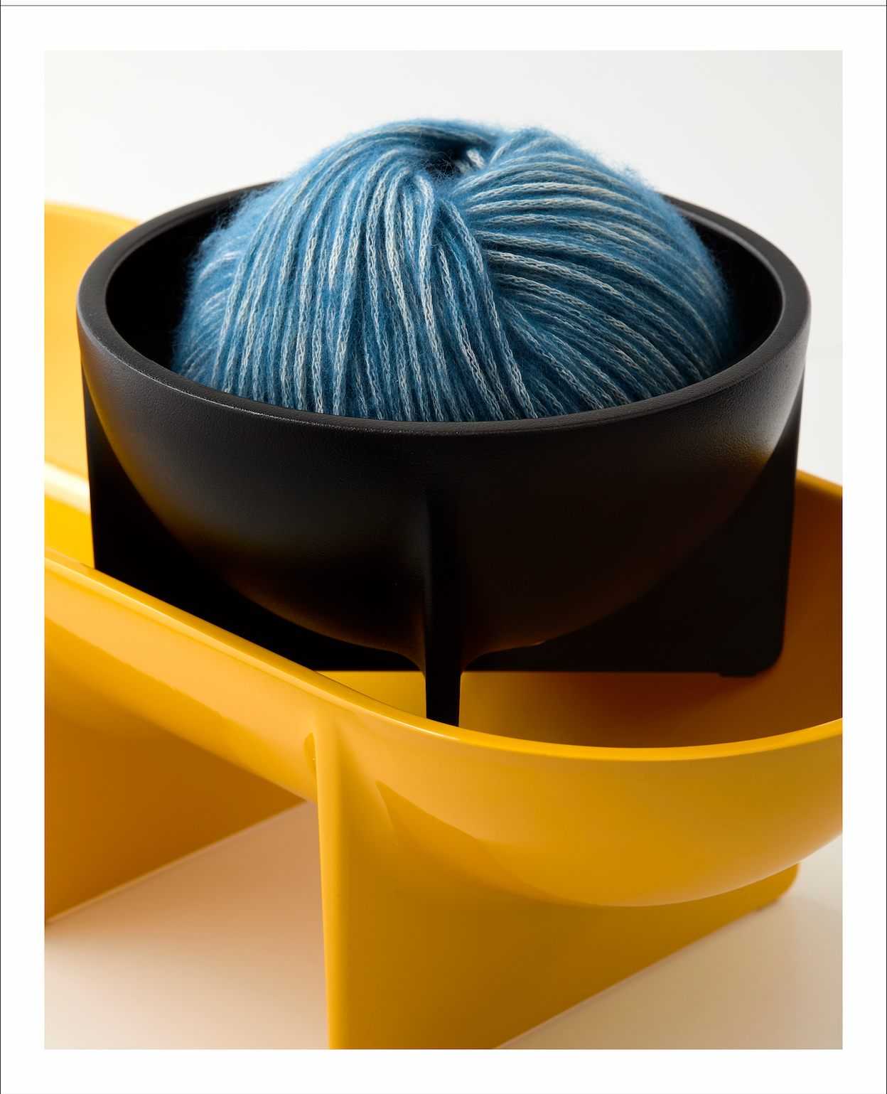 Standing Bowl Glossy Yellow