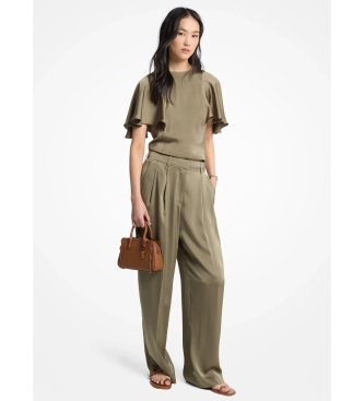 Blusa de satén con mangas con vuelo verde