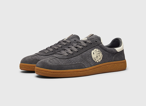 grey ramblas trainer