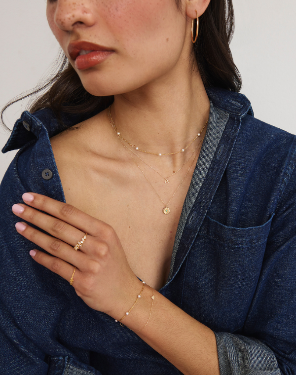 Gold Five Small Pearl Necklace