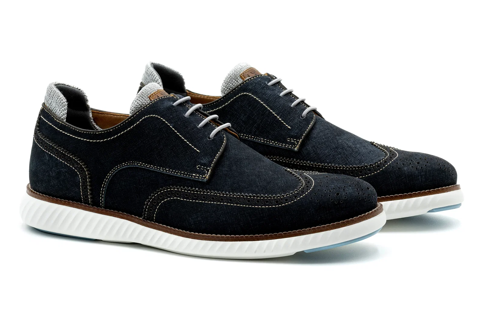 Image of CountryAire Wingtip