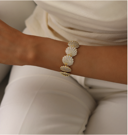 Muriel Pave Bracelet