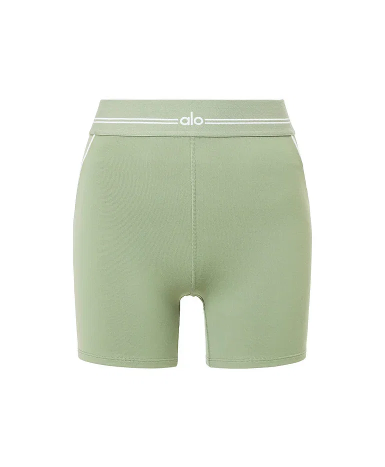 Airbrush Heart Throb Short