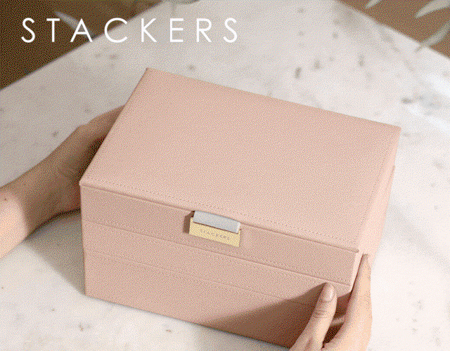 HOLIDAY PACKING = SORTED