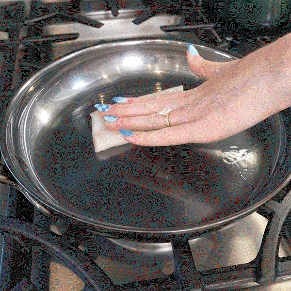 GIF: Cooking fish in NanoBond skillet