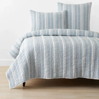 Image of Stripe Quilt