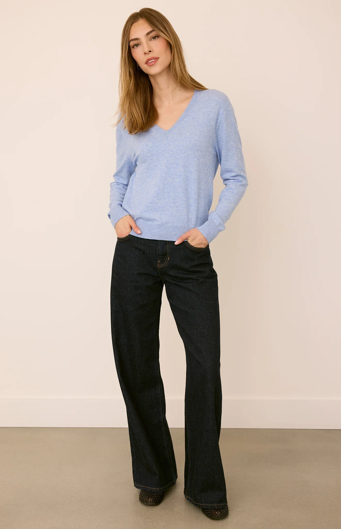 Image of Carina V-Neck Pullover