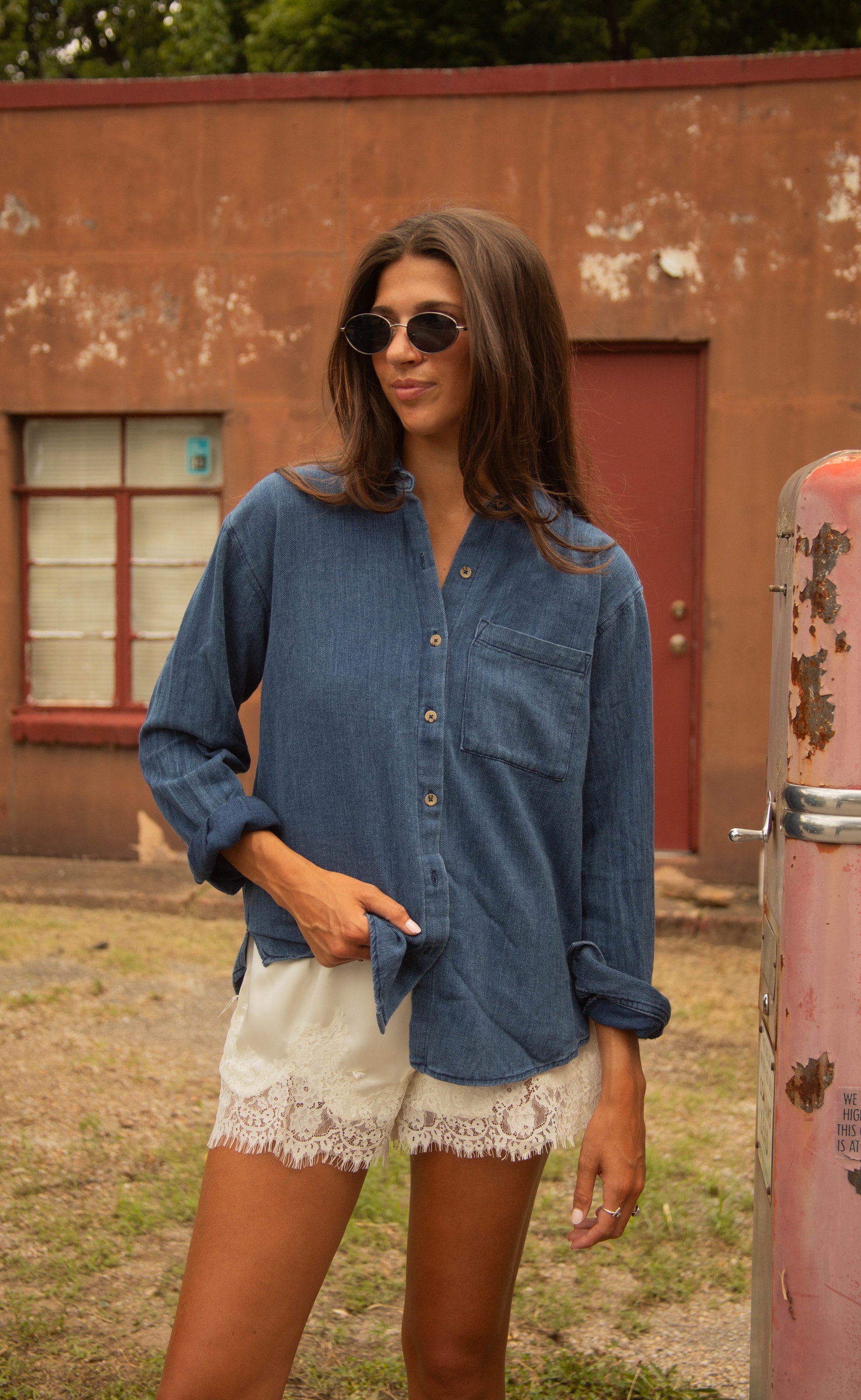 Image of z supply: the perfect twill button up