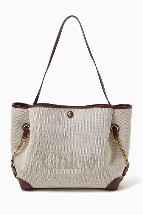 Chloé