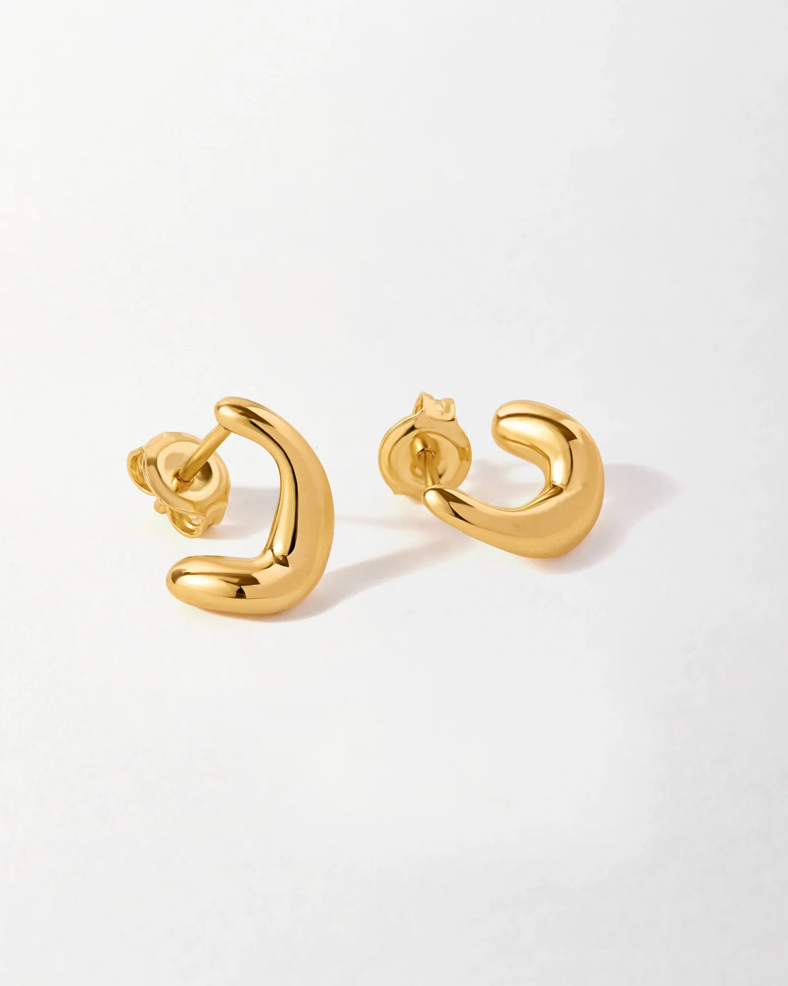 Image of Twist Stud Earrings