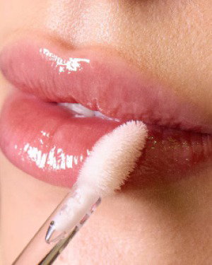 20% OFF EXTRA PLUMP LIP SERUM