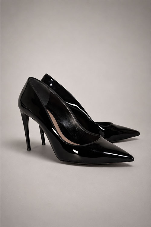 Alexander McQueen - Black Patent Leather Pumps Sz 9