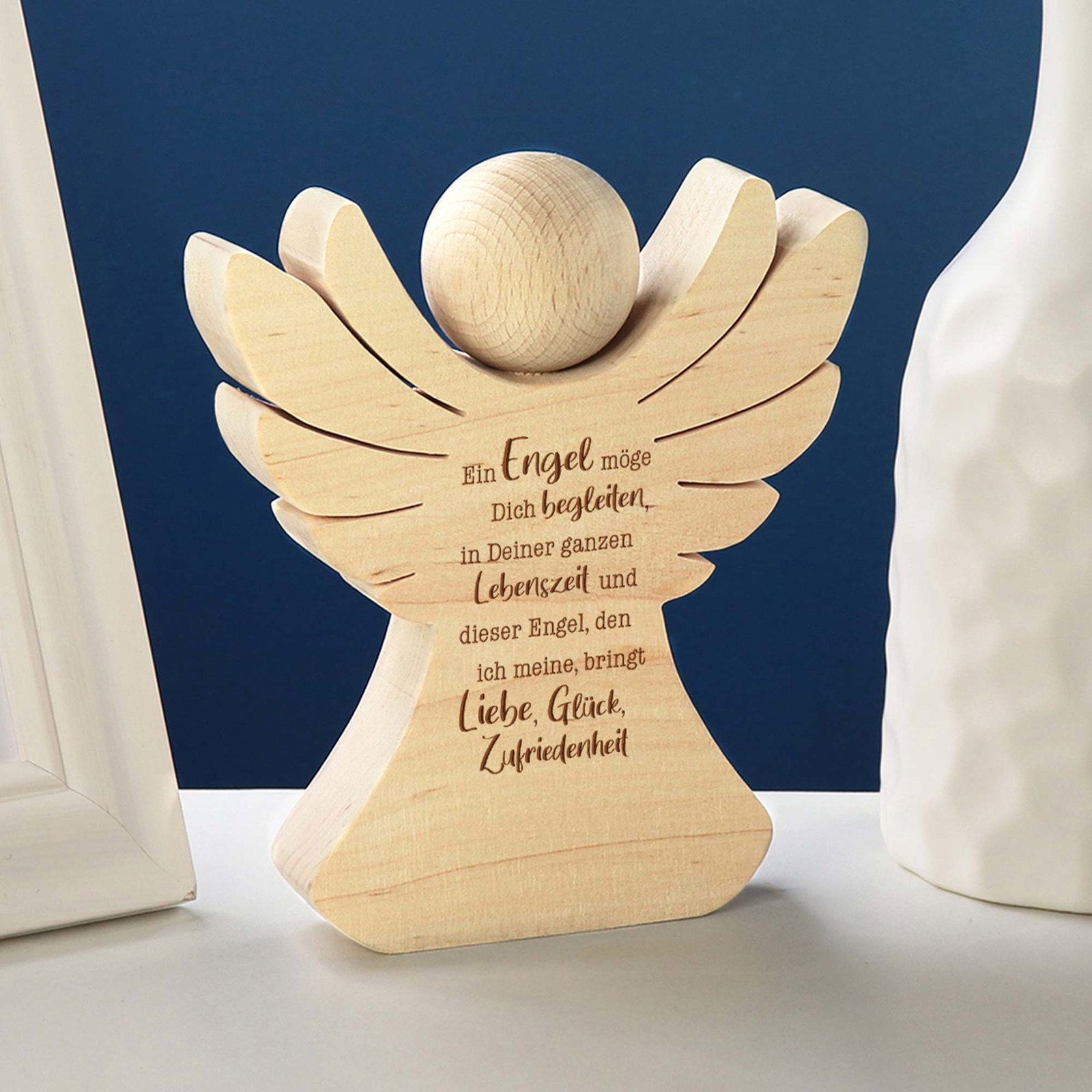 Image of Engel aus Holz mit Gravur - Schutzengel