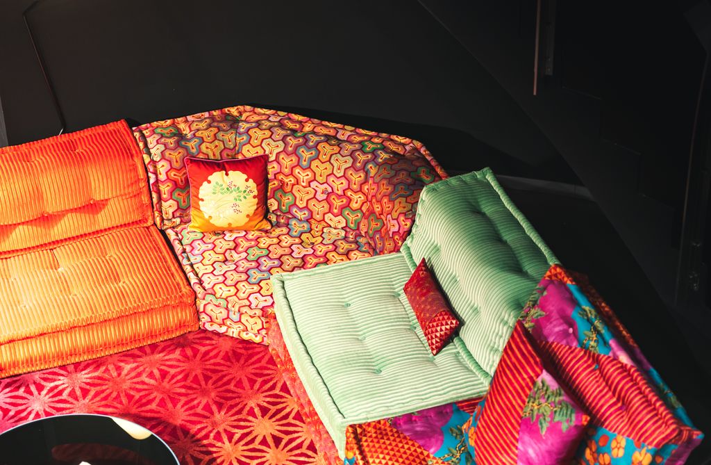 Mah Jong sofa