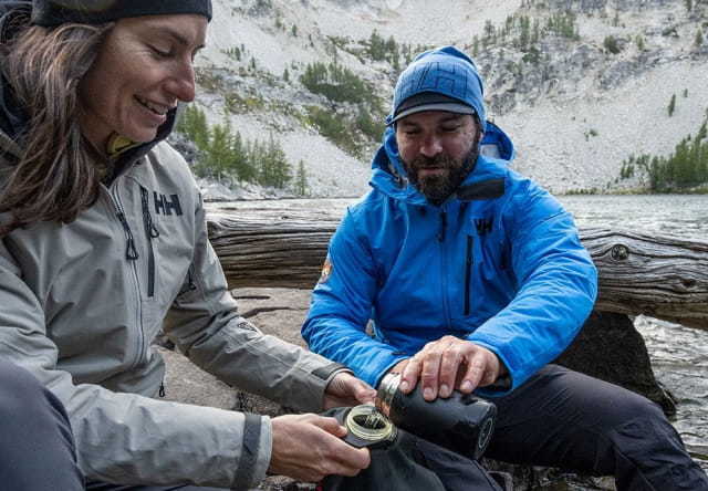 The day hike packing list