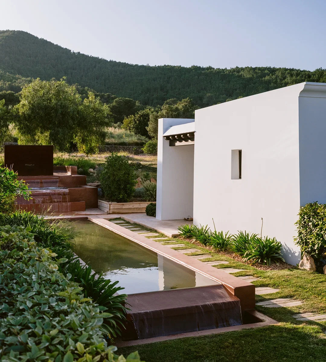 In The Know: The Ultra-Chic Way To Do Ibiza